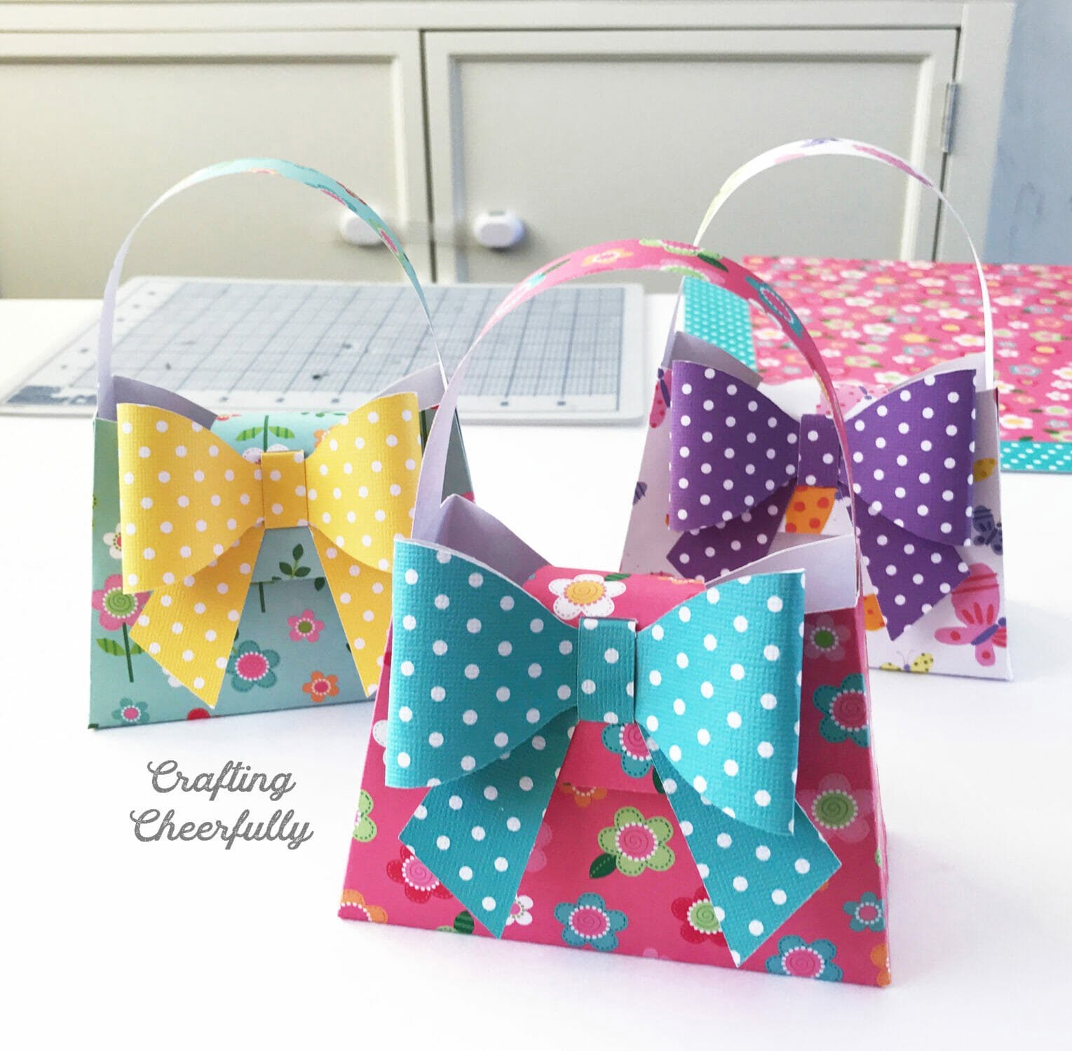 DIY Paper Purse Free Pattern Crafting Cheerfully