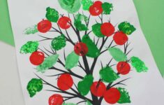 Free Printable Template To Use To Create This Wonderful Apple Tree Emma Owl