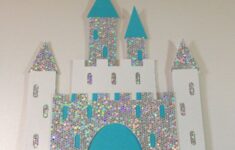 FROZEN CASTLE TEMPLATE Buscar Con Google Frozen Castle Birthday Presents For Girls Castle Crafts